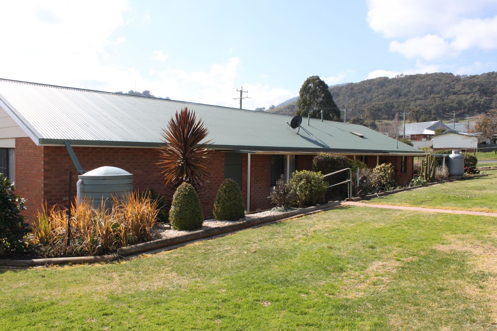 32 Fleet Street, Tumbarumba NSW 2653, Image 1