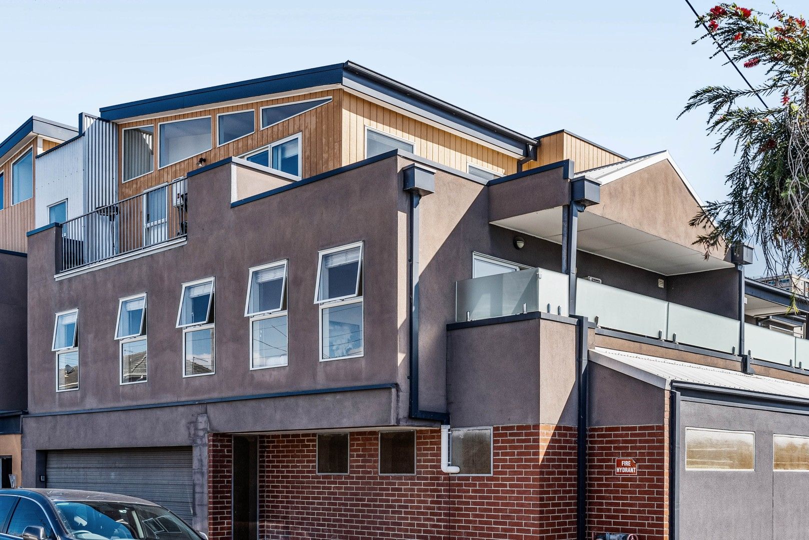 2 bedrooms Apartment / Unit / Flat in 16 Lambert Street RICHMOND VIC, 3121