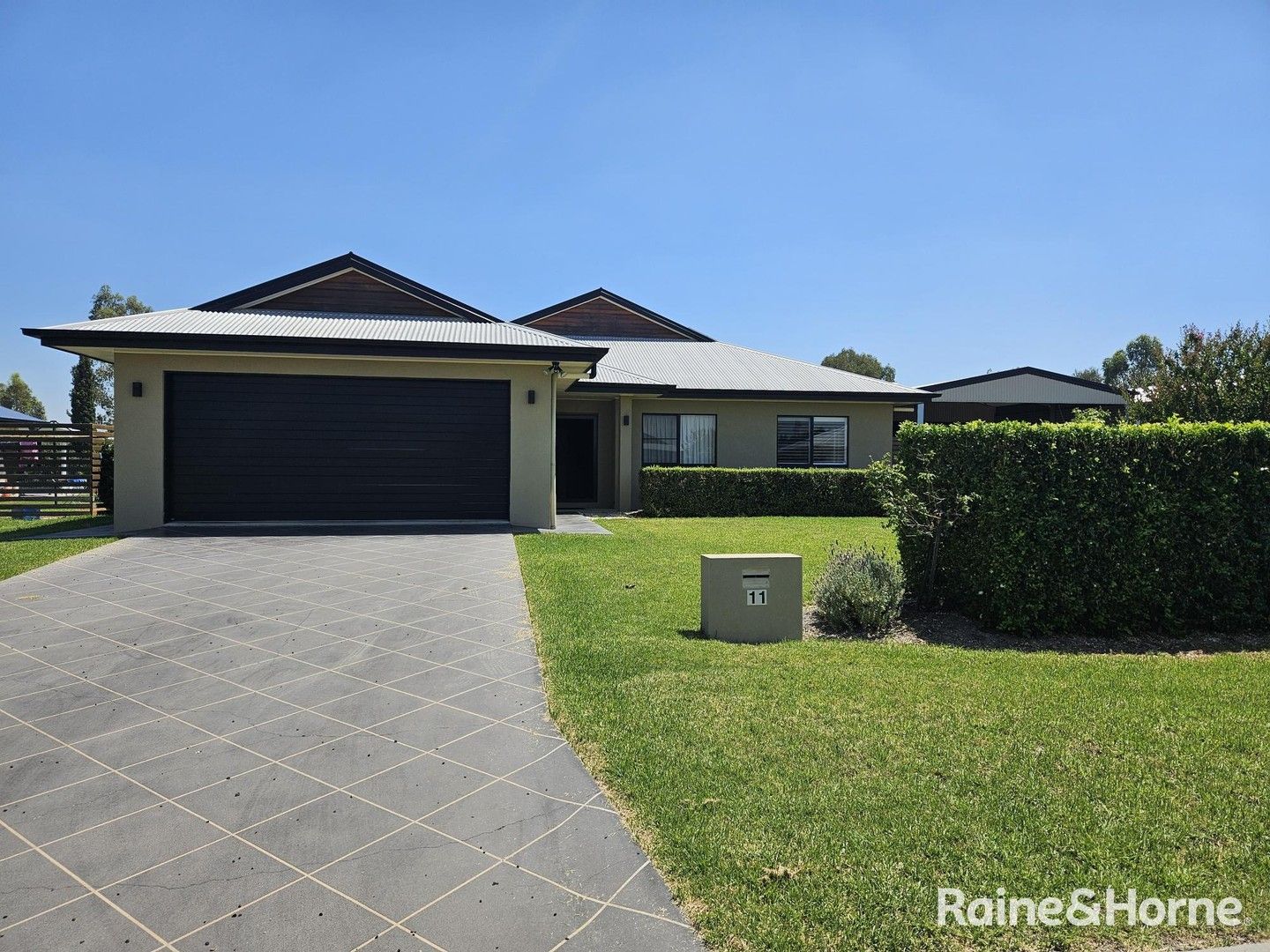 11 Veronica Avenue, Goondiwindi QLD 4390, Image 0