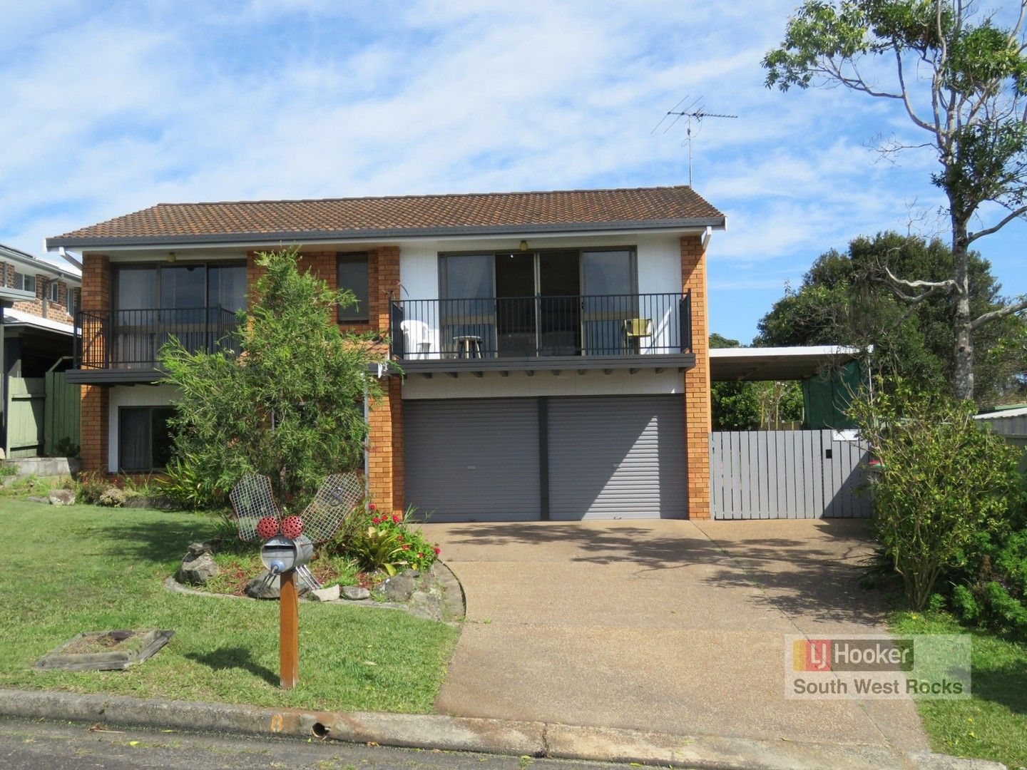 3 bedrooms House in 8 Kevin Hogan Place SOUTH WEST ROCKS NSW, 2431