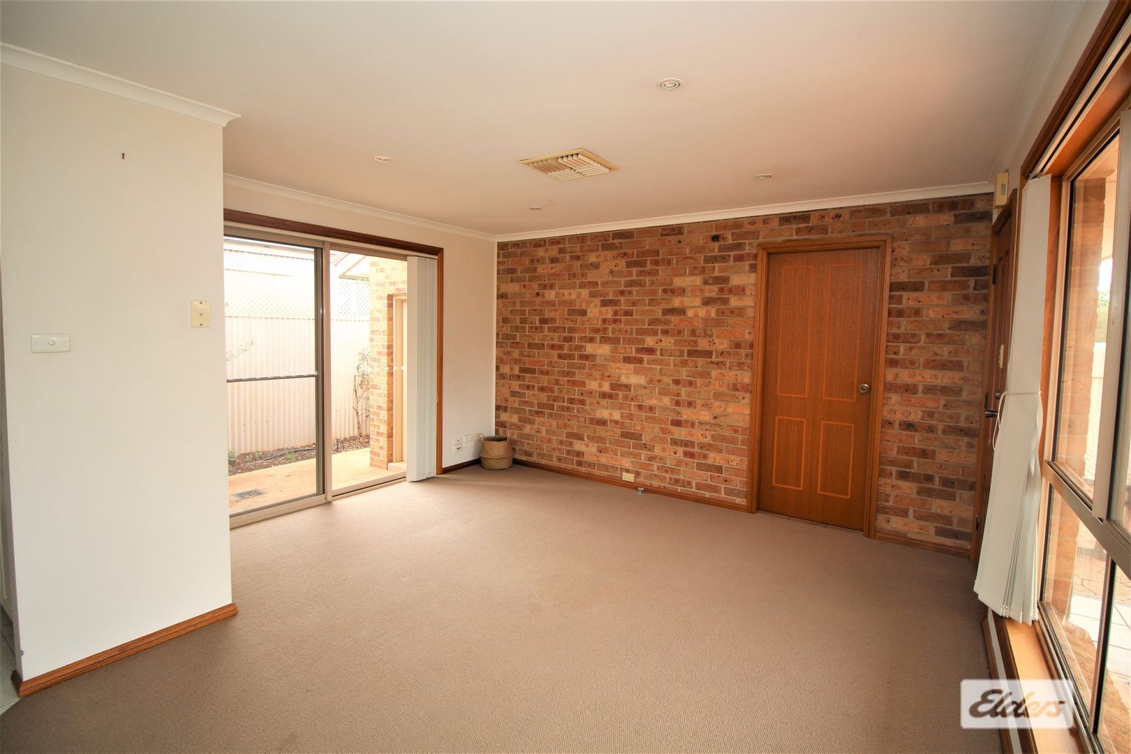 11C Hillston Street, Griffith NSW 2680 Apartment For Rent Domain