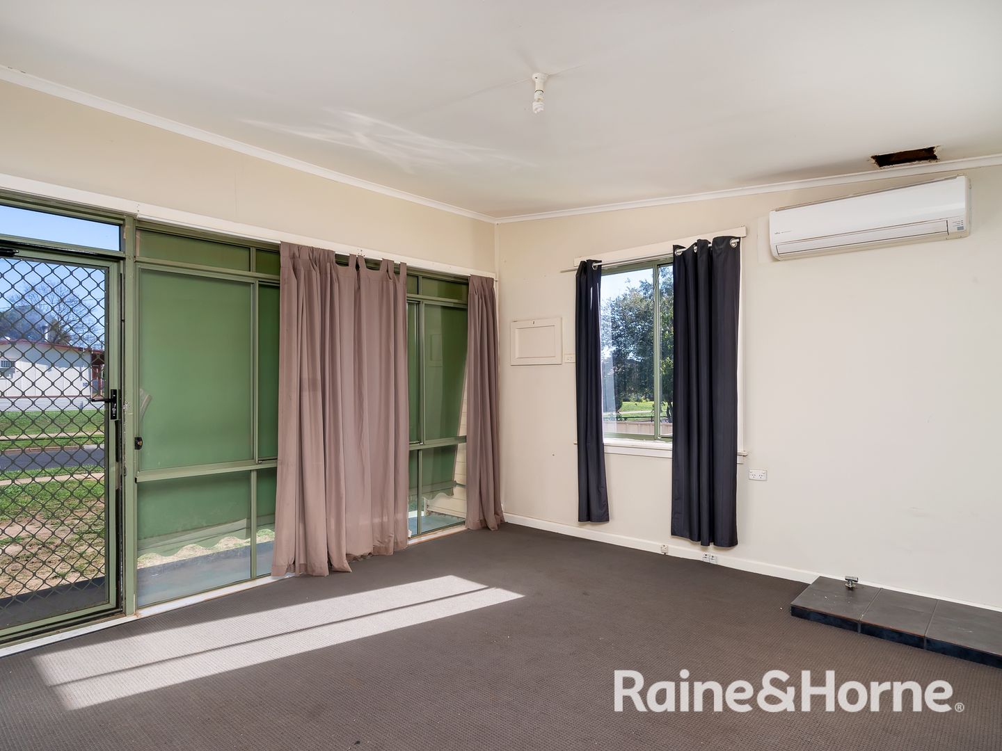 26 Buna Street, Ashmont NSW 2650, Image 1