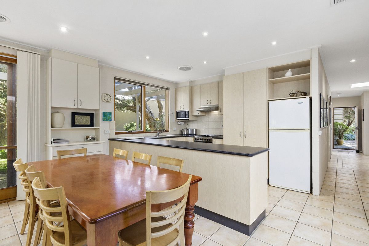 6B Rhondella Court Point Lonsdale VIC 3225 Apartment For Rent Domain