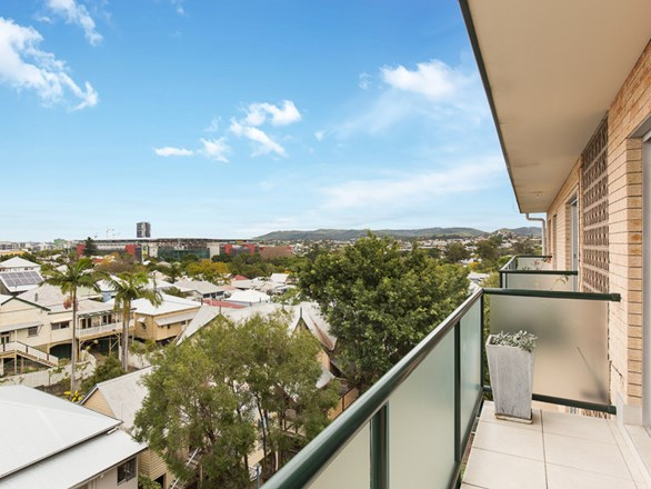 8/18 Wellington Street, Petrie Terrace QLD 4000