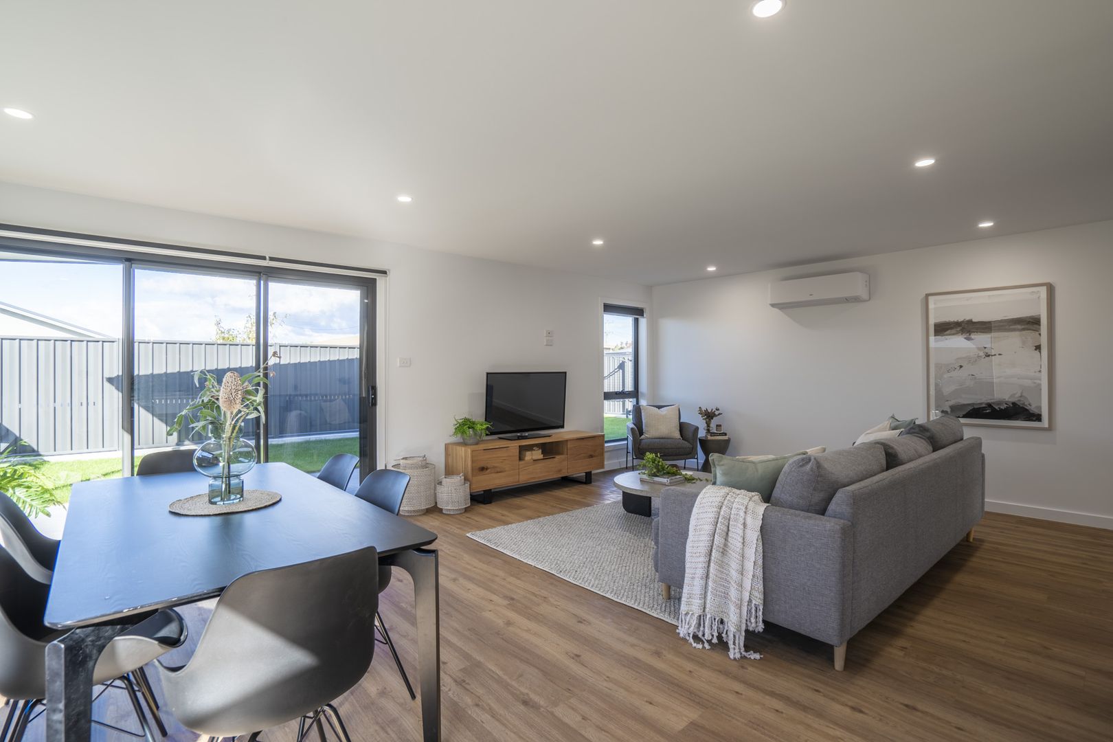 1/5 Mason Place, Shearwater TAS 7307, Image 2