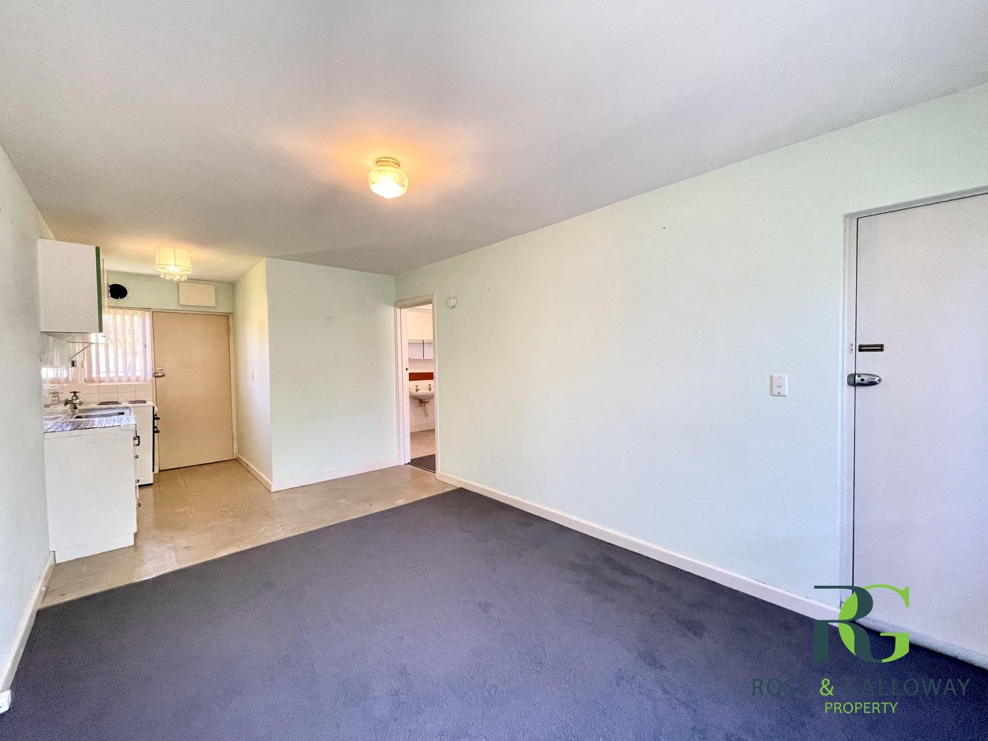 13/142 Watkins Street, White Gum Valley WA 6162 House For Rent 350