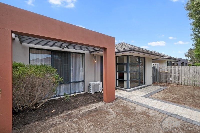 Unit 4/10 Queen Street, Bentley WA 6102, Image 2