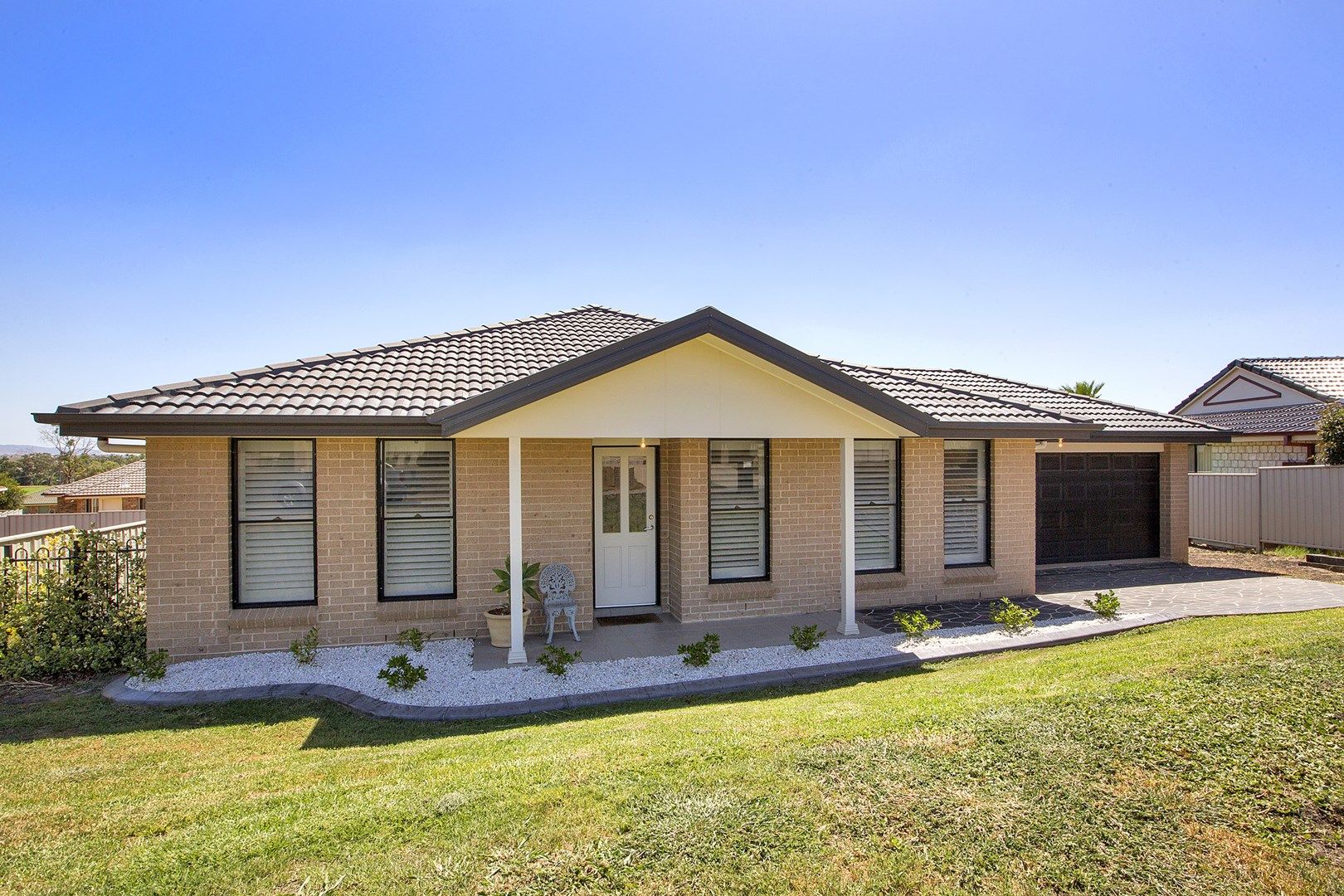 4 bedrooms House in 8 James Place TAMWORTH NSW, 2340