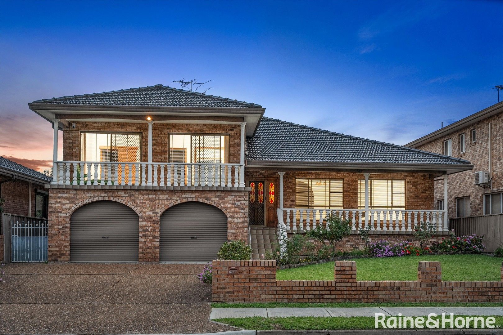 16 Bowtell Avenue, St Johns Park NSW 2176, Image 0