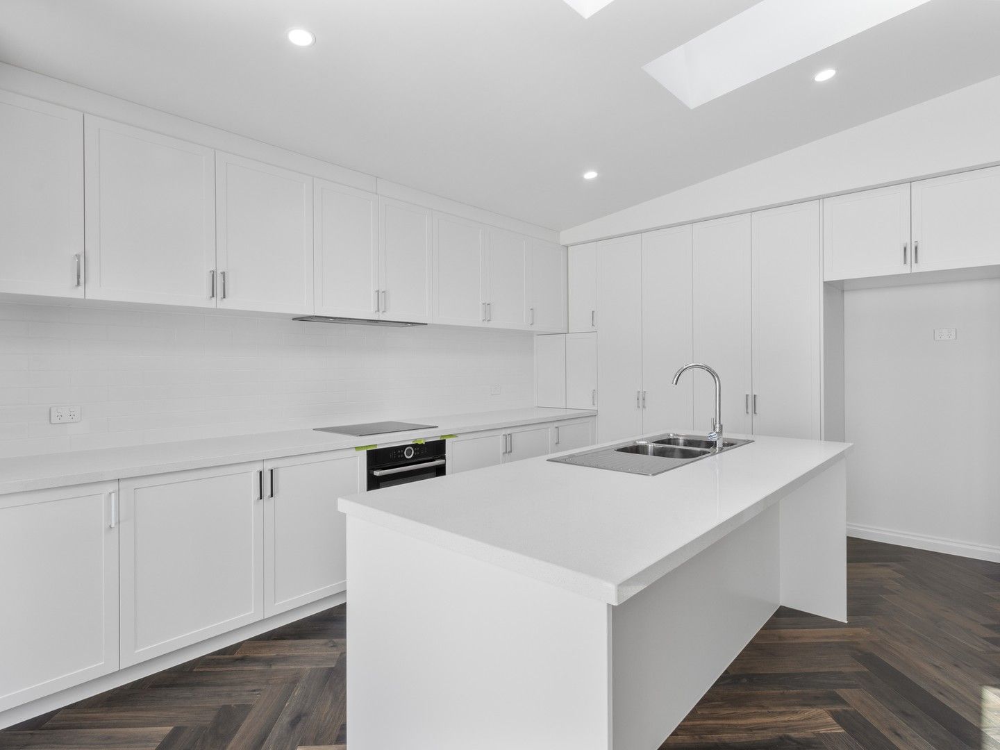 4 bedrooms House in 106 Evans St PORT MELBOURNE VIC, 3207
