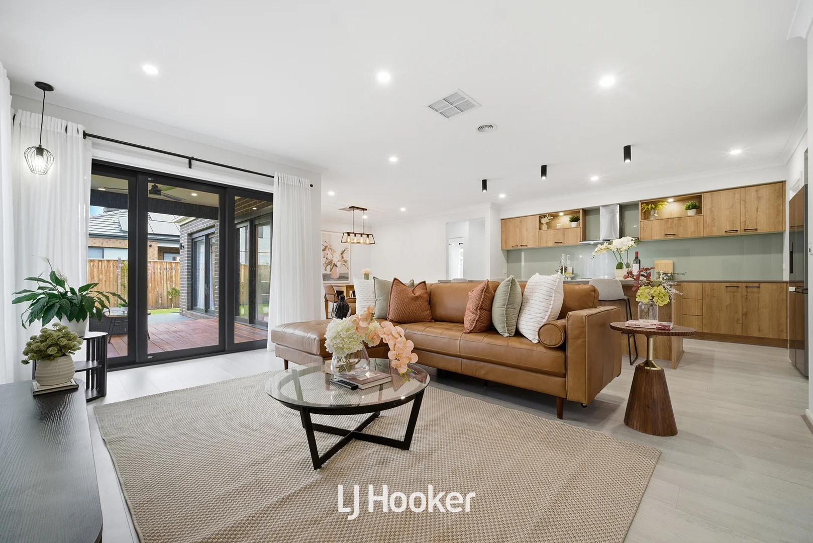 Additional image 6 of 43 Somme Crescent, Berwick VIC 3806