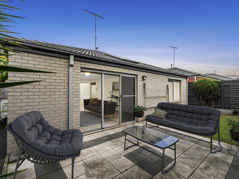 104 Warralily Boulevard, Armstrong Creek VIC 3217, Image 2