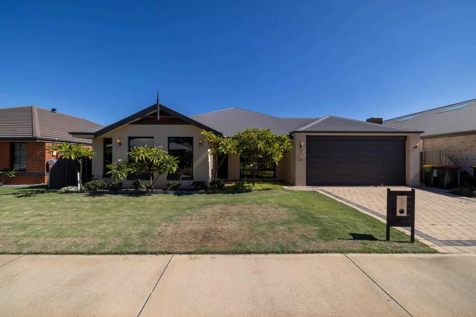 10 Rubery Way, Byford WA 6122