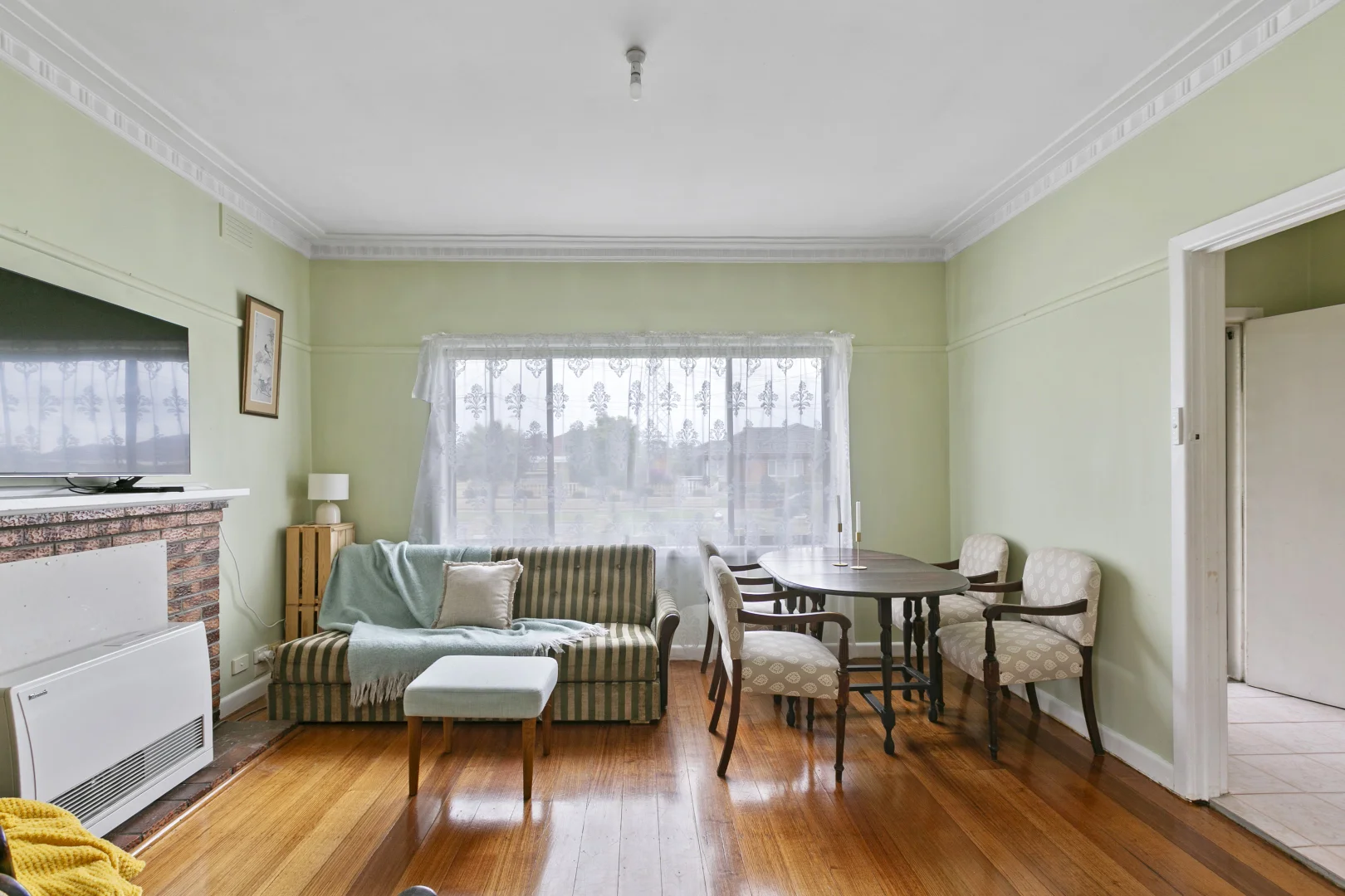 Additional image 3 of 22 Merrilands Road, Reservoir VIC 3073