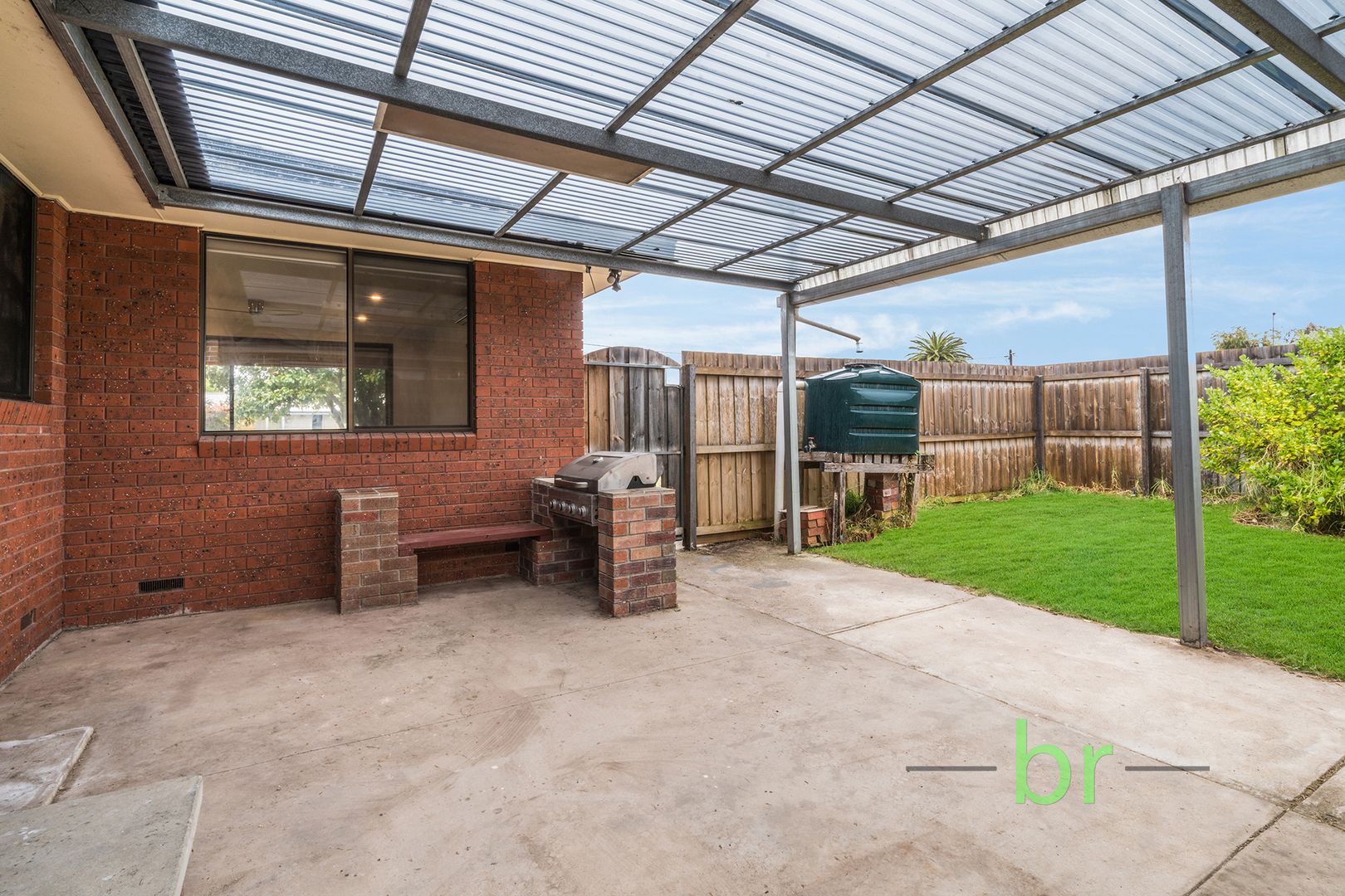 2A Florence Street, Lara VIC 3212, Image 2