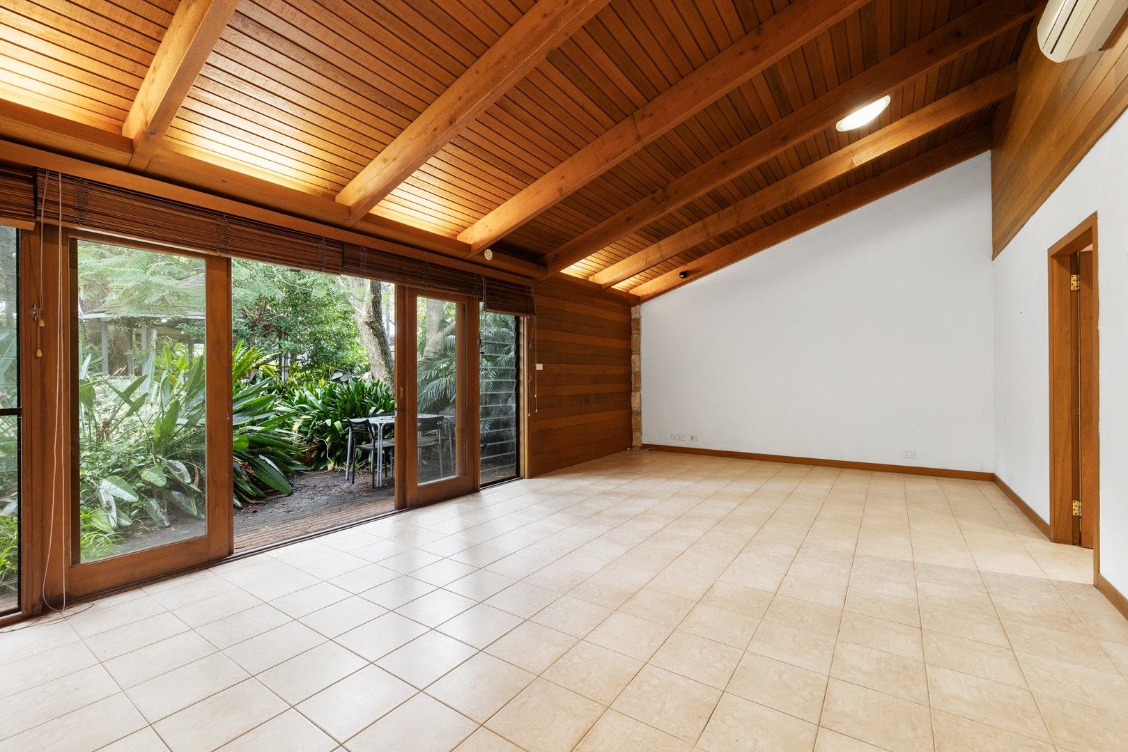 1 bedrooms Studio in 11 Jefferson Avenue ST IVES NSW, 2075