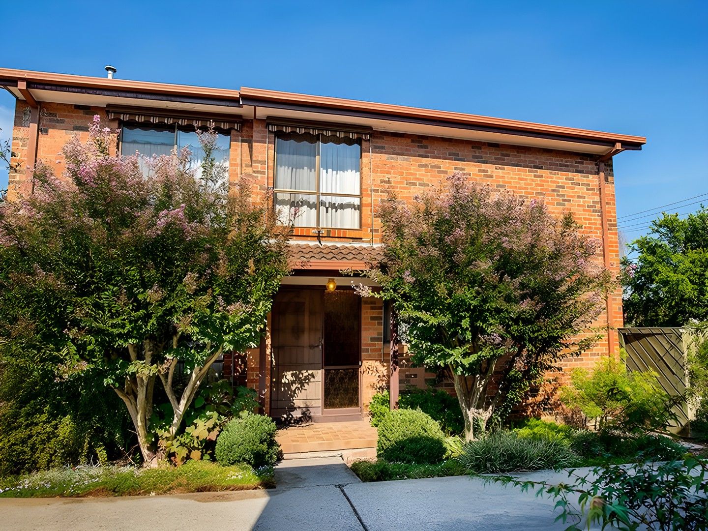 2 bedrooms Townhouse in 5/5 Clare Street BLACKBURN VIC, 3130