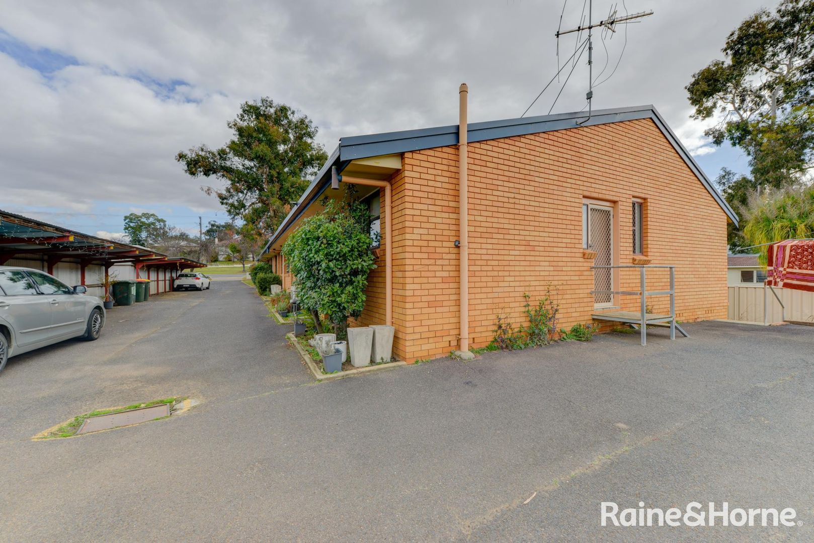 1/162 Goonoo Goonoo Road, Tamworth NSW 2340, Image 2