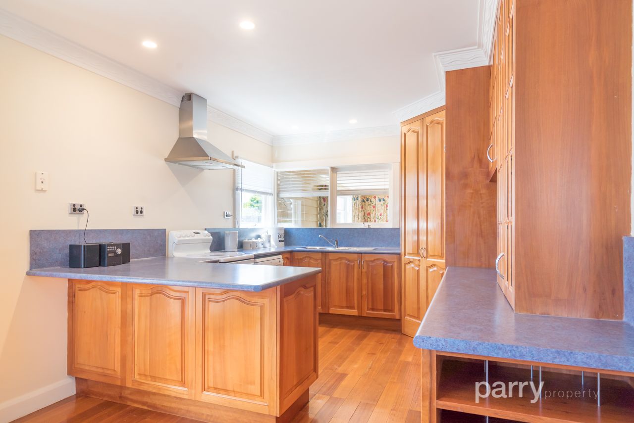 18 South Street, Invermay TAS 7248, Image 2