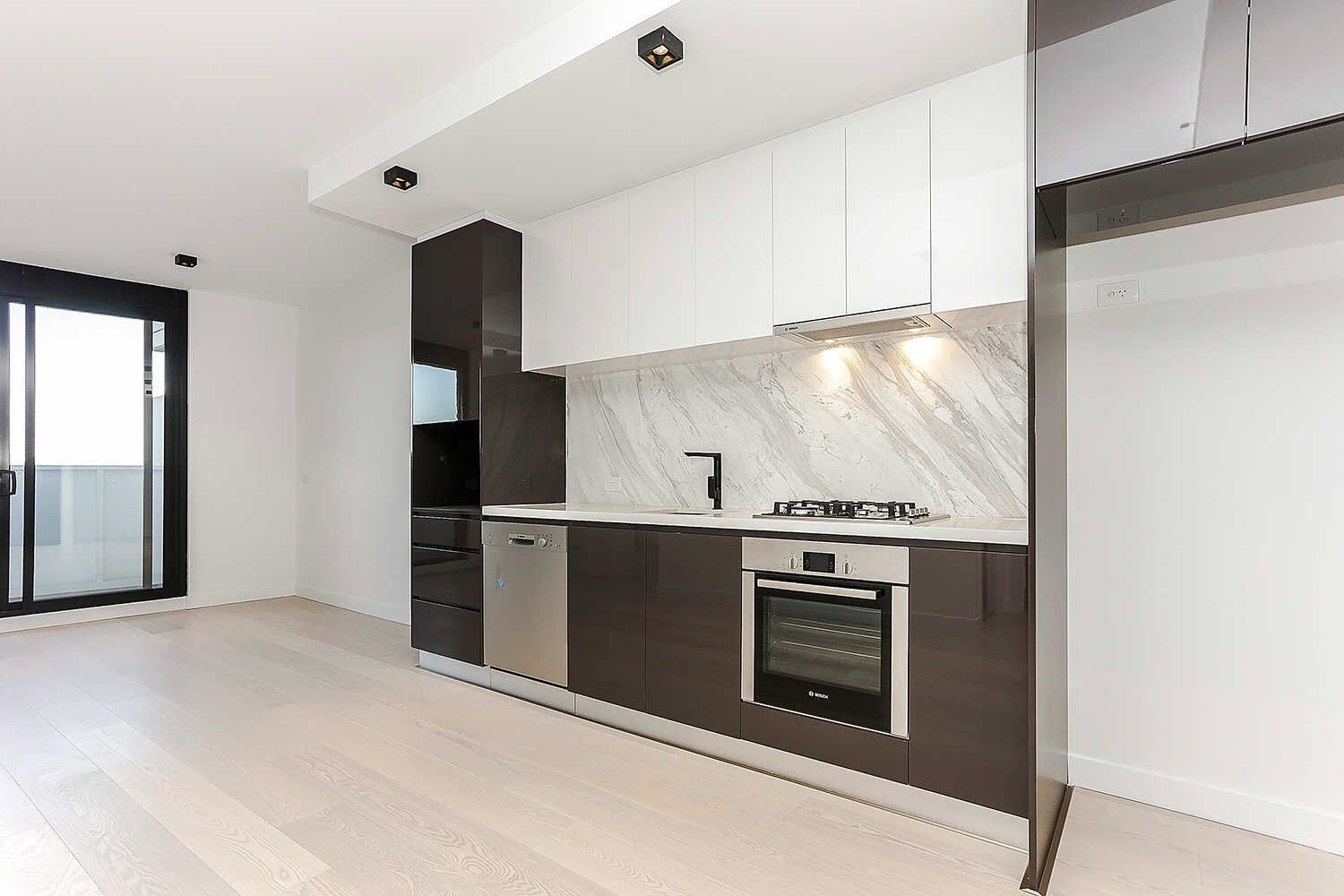 2 bedrooms Apartment / Unit / Flat in 507/101 Tram Road DONCASTER VIC, 3108