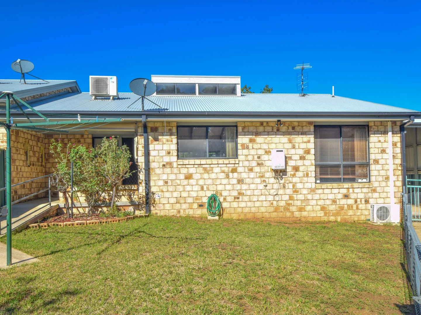Additional image 12 of 2/11 Jake Miller Place, Young NSW 2594