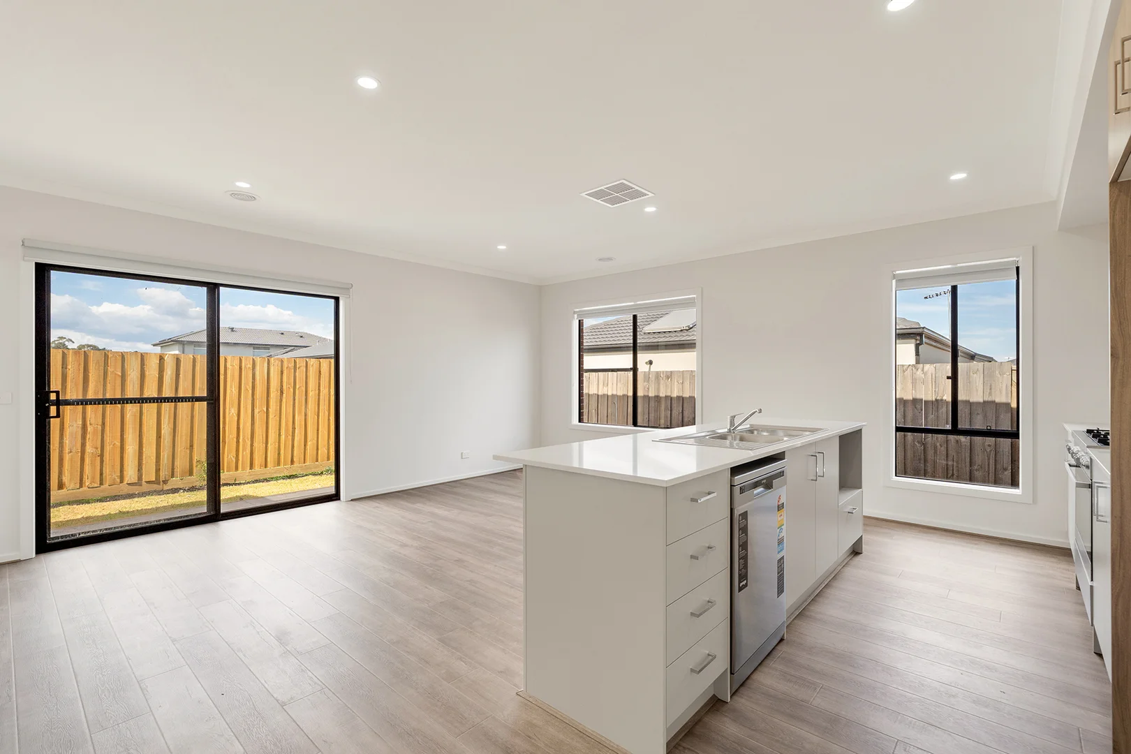 Additional image 5 of 32 Cypress Crescent, Beveridge VIC 3753