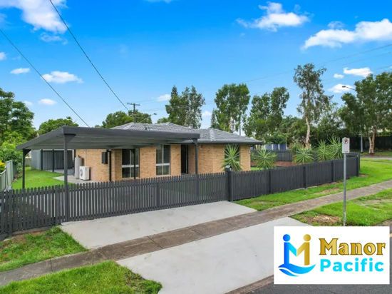 4 bedrooms House in 1 Carina Street REGENTS PARK QLD, 4118