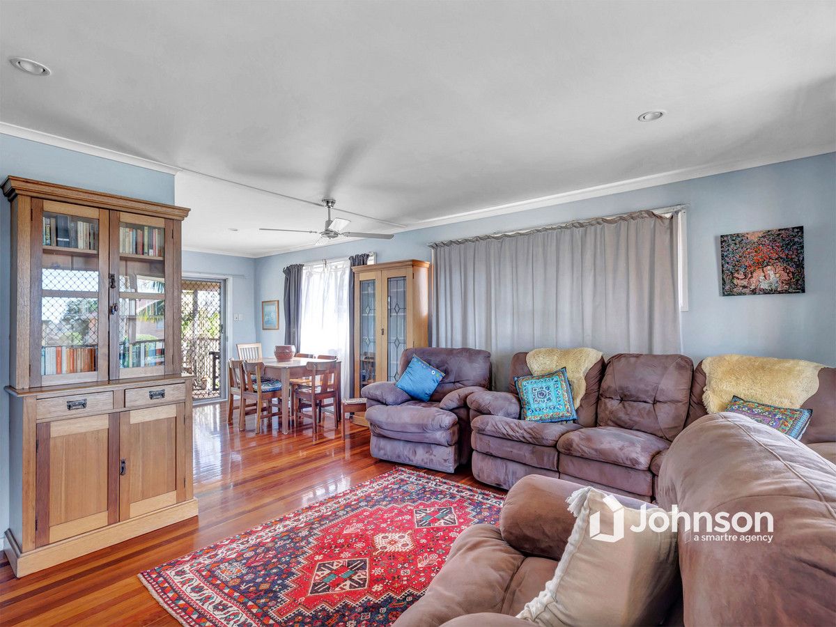 49 Glenlyn Street, Wynnum West QLD 4178, Image 2