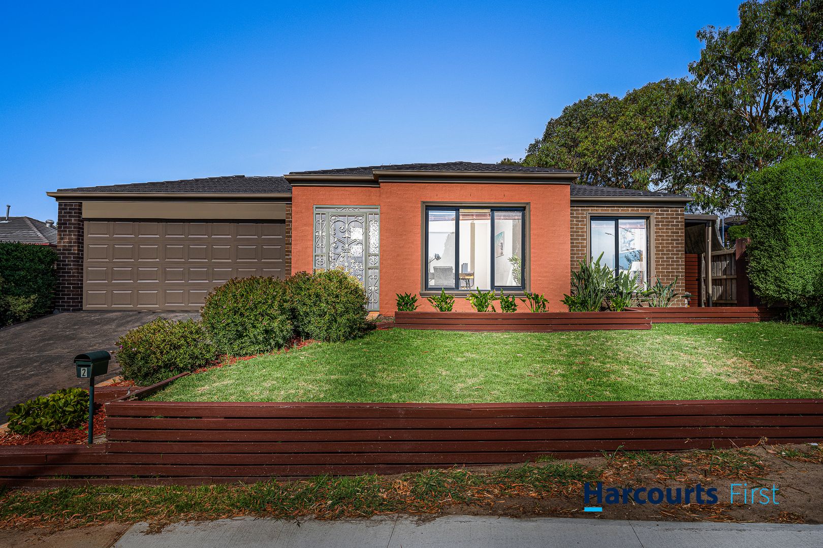 2 Riviera Drive, Berwick Property History & Address Research Domain