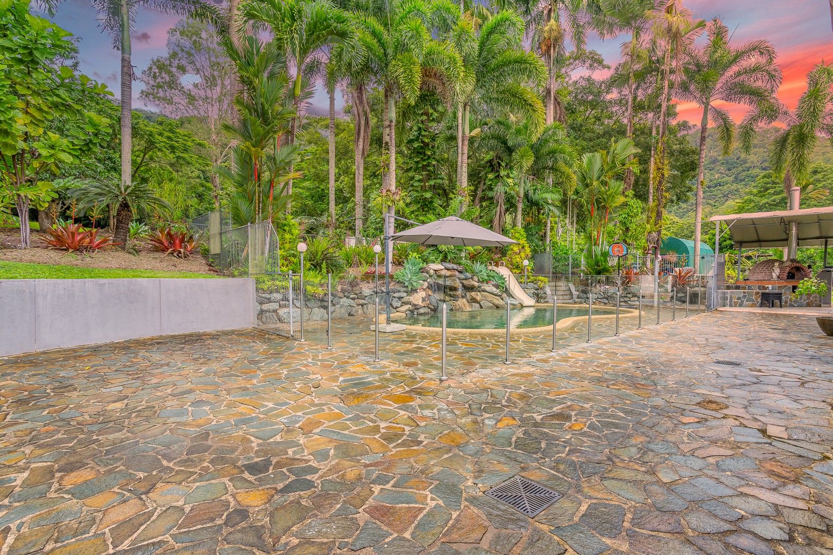 5 bedrooms Acreage / Semi-Rural in 175-177 Wiseman Road West EDMONTON QLD, 4869