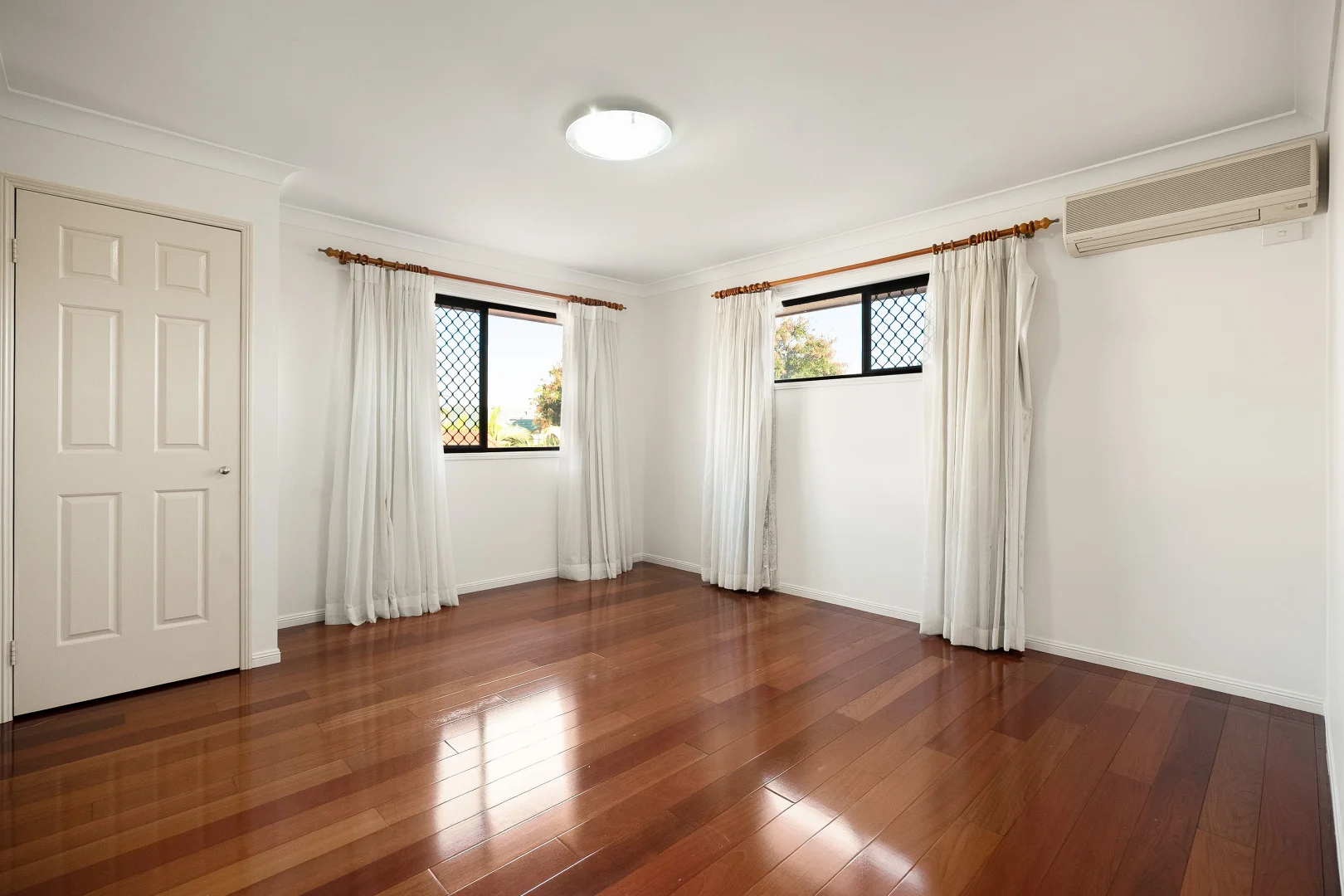 Additional image 36 of 10 Gumdale Place, Sunnybank Hills QLD 4109