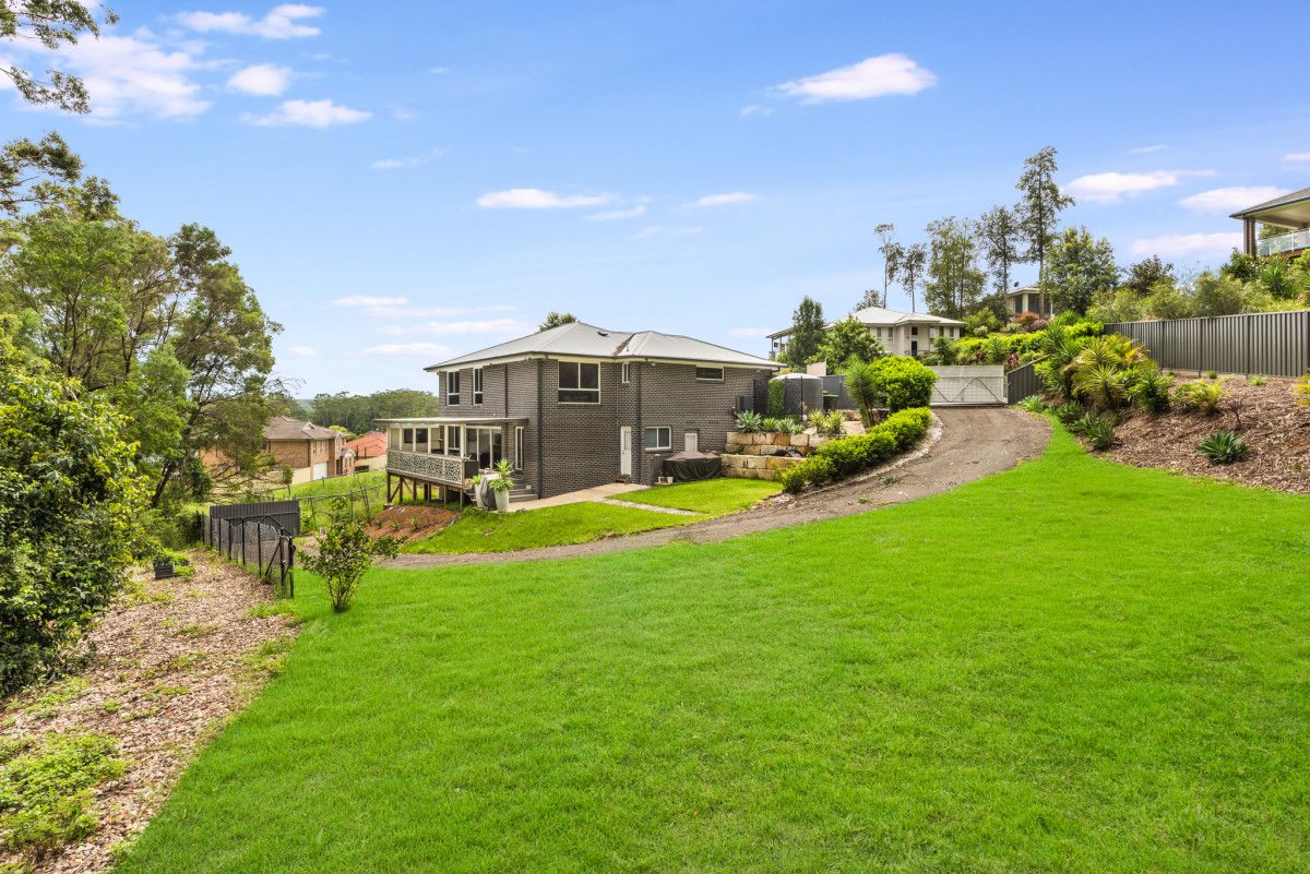 10 Sunnyvale Close, Lisarow NSW 2250, Image 2