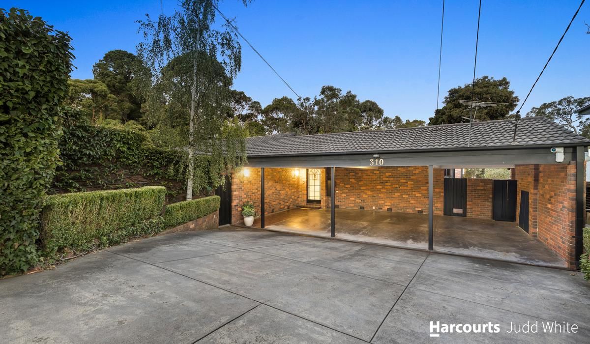 310 Lawrence Road, Mount Waverley VIC 3149, Image 1