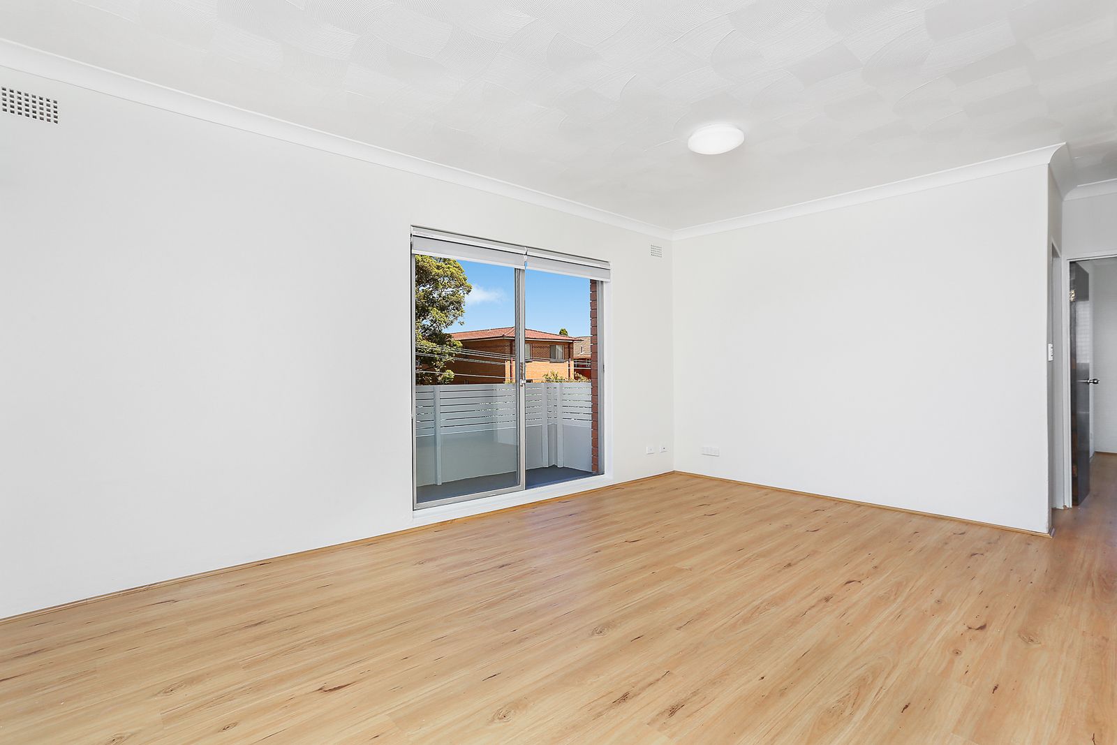 2 bedrooms Apartment / Unit / Flat in 2/11 Cowper Street RANDWICK NSW, 2031