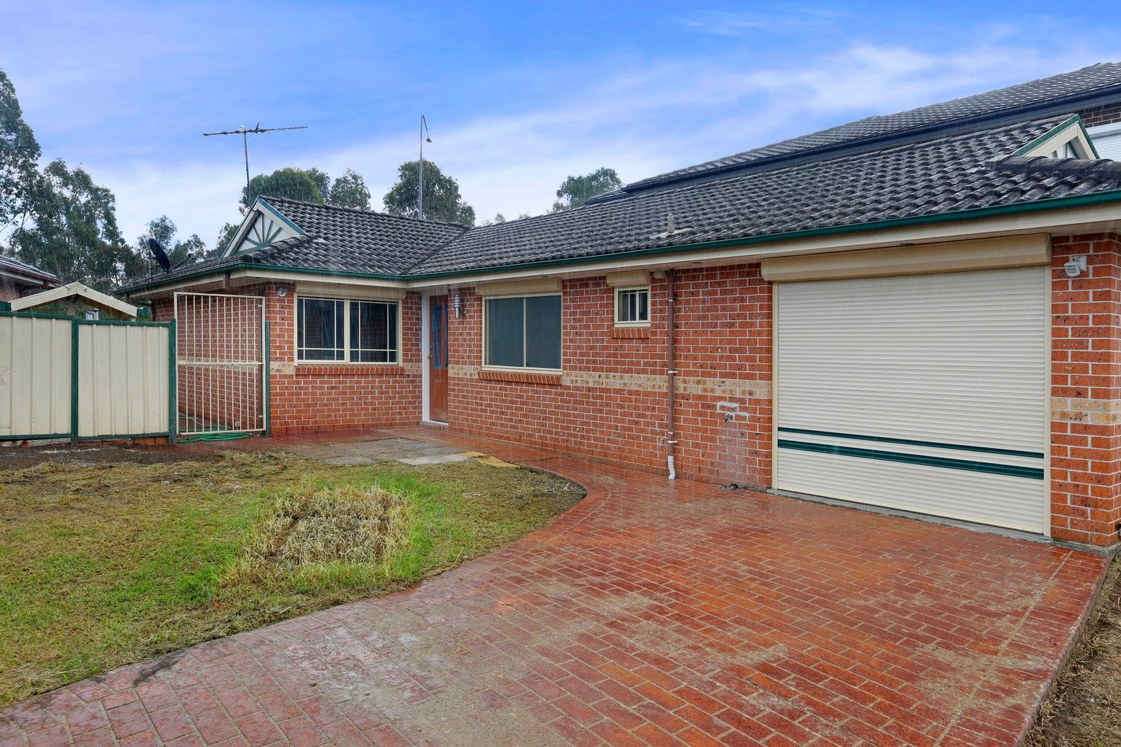 3 bedrooms House in 26 Angledool Avenue HINCHINBROOK NSW, 2168