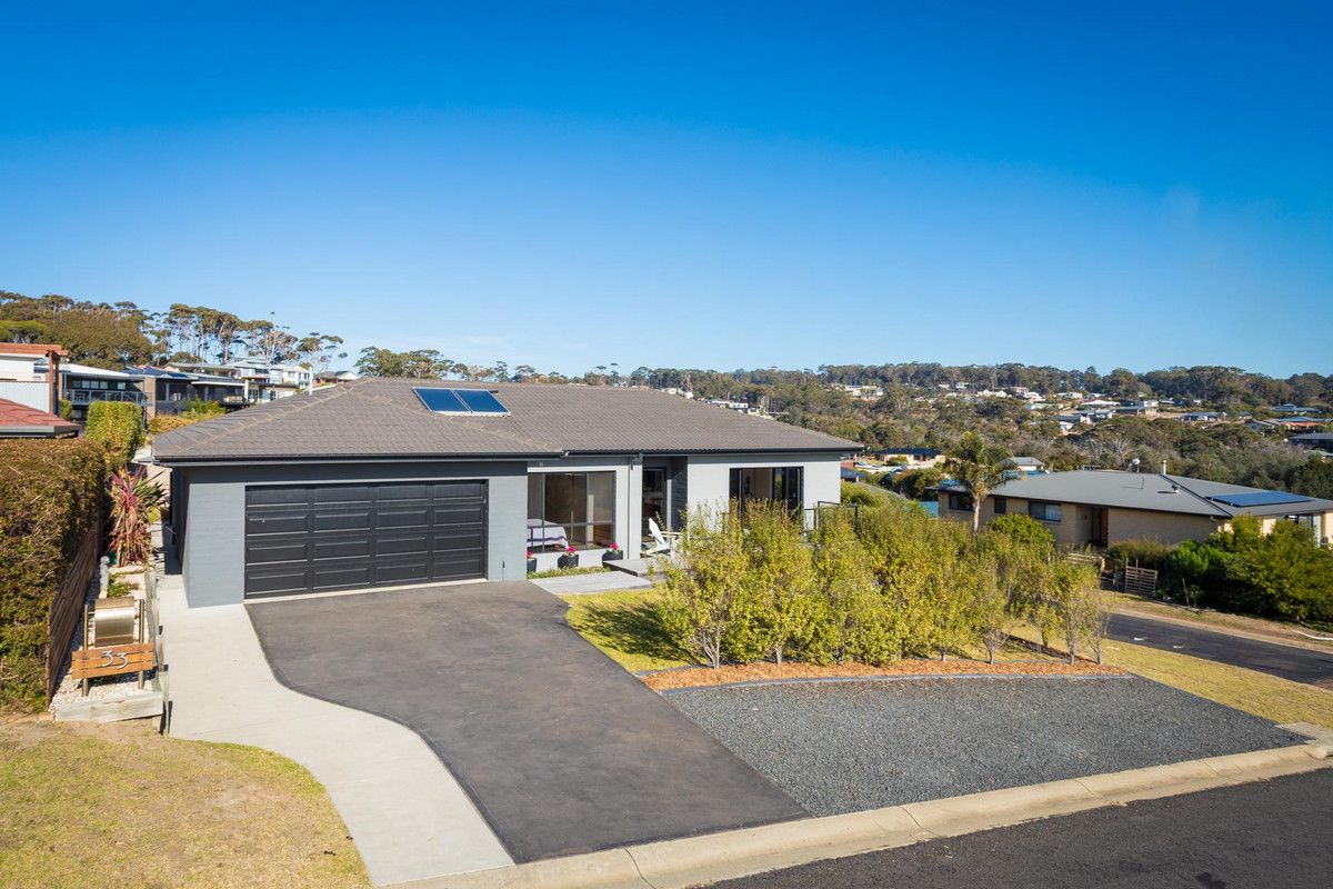 33 Bournda Circuit, Tura Beach NSW 2548, Image 0