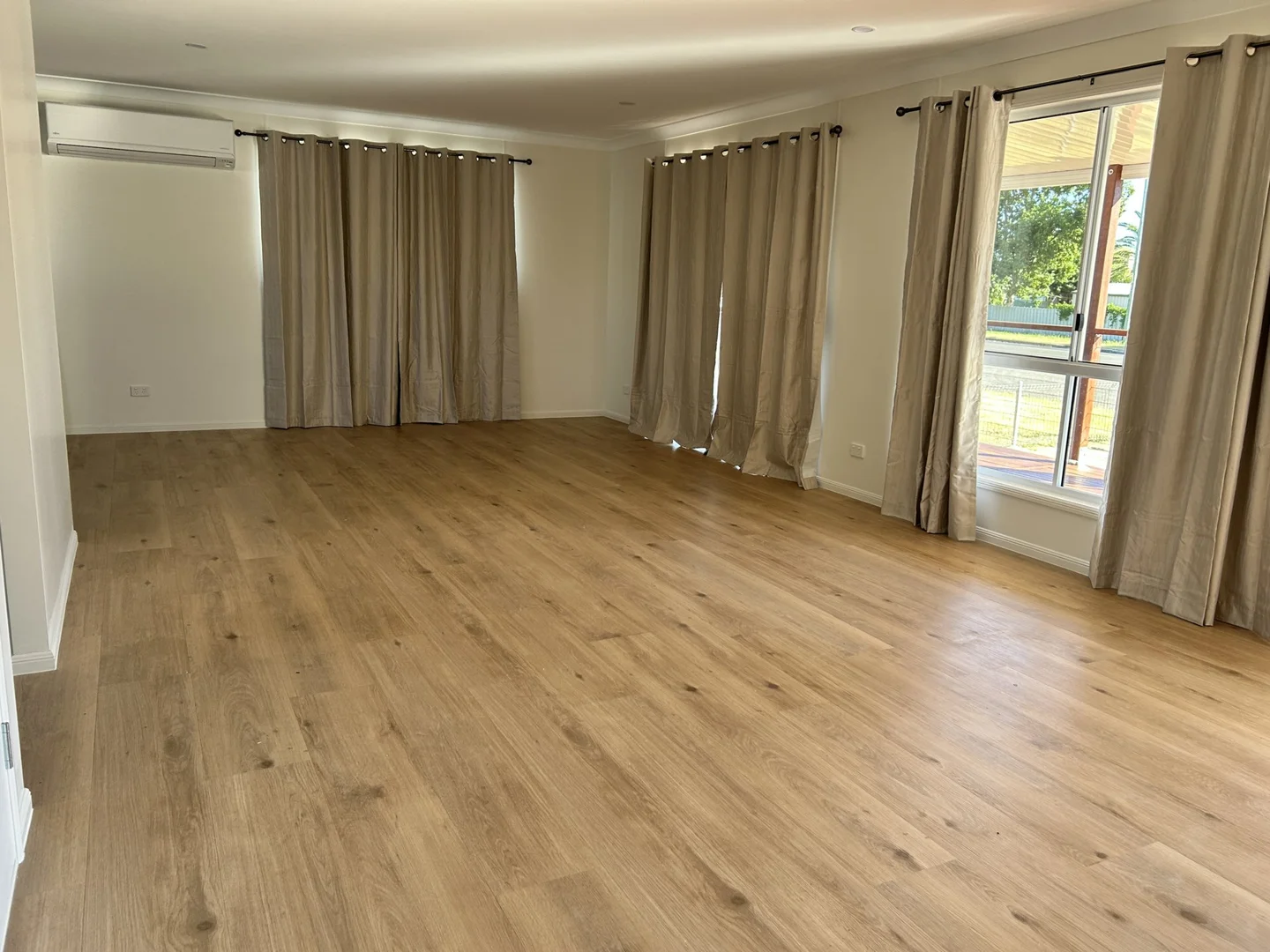 Additional image 3 of 54 Chrystal Street, Roma QLD 4455