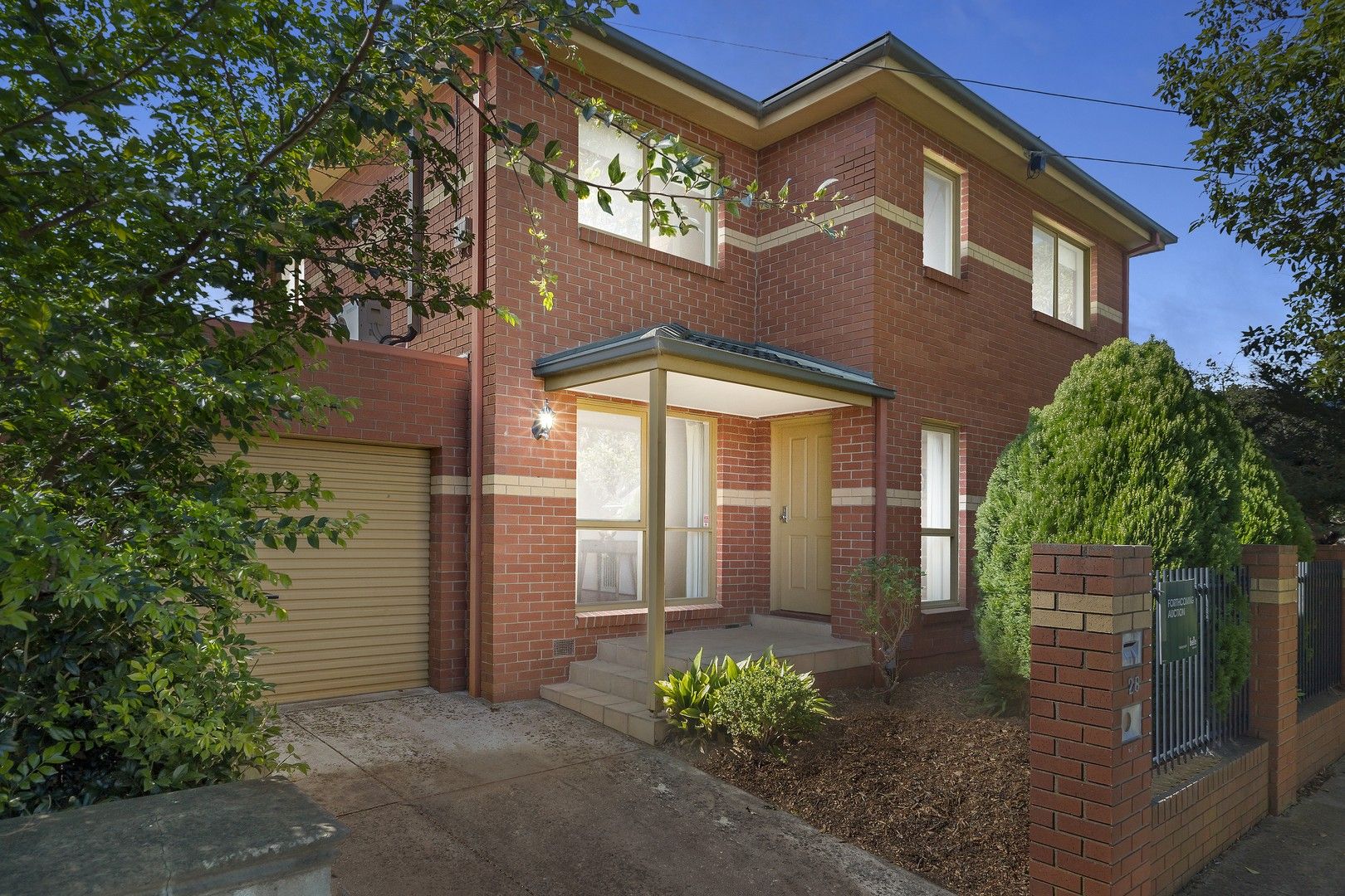 3 bedrooms Townhouse in 28 Gardenvale Road CAULFIELD SOUTH VIC, 3162