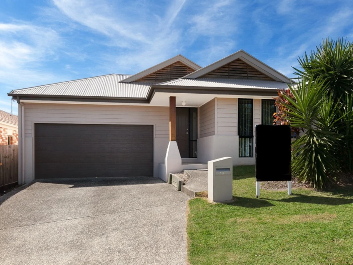 10 Barrington Street, Springfield Lakes QLD 4300