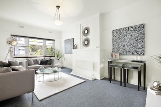 2 bedrooms Apartment / Unit / Flat in 1/12 Lang Street SOUTH YARRA VIC, 3141
