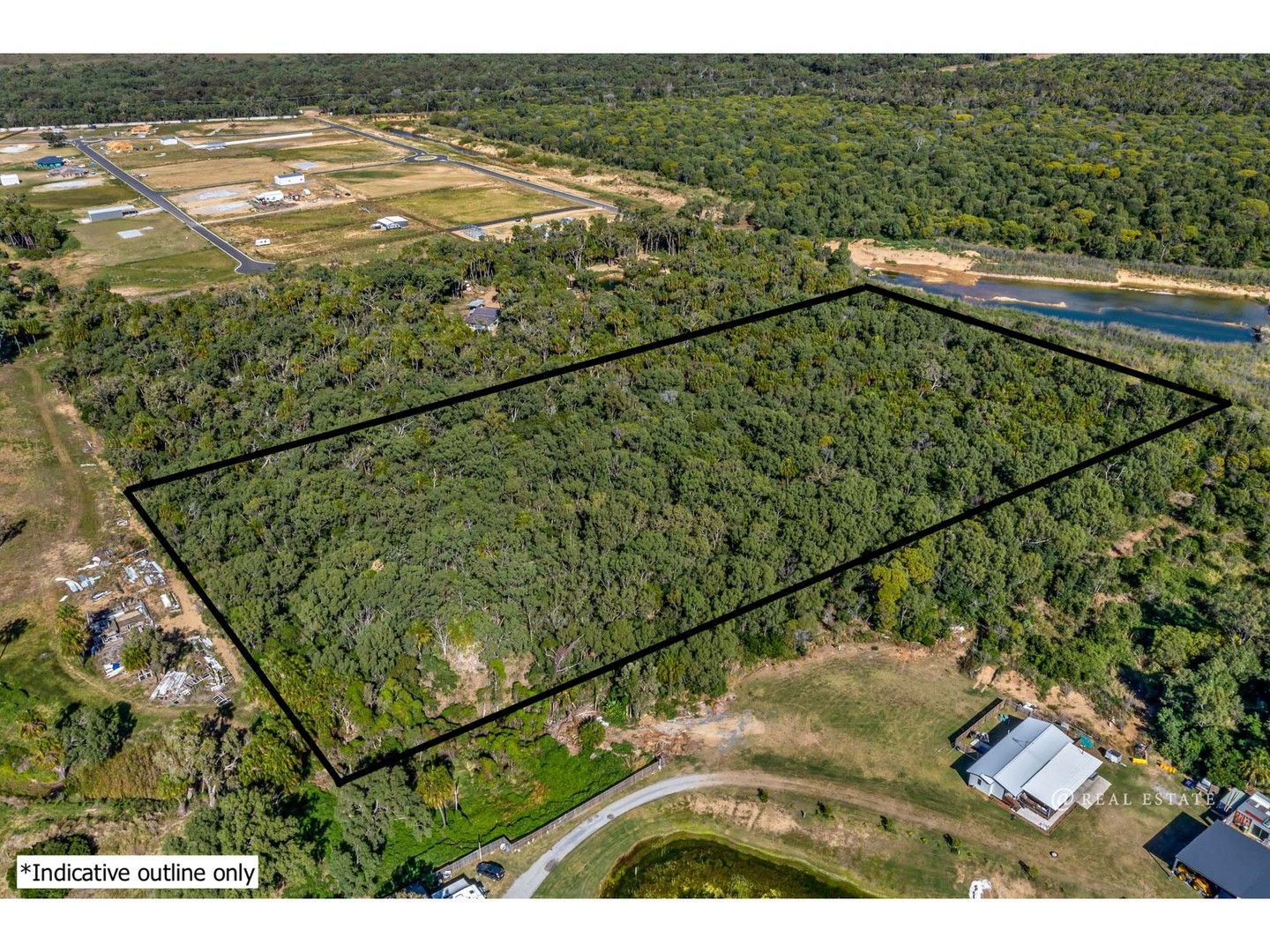 Acreage / Semi-Rural in 880 Scenic Highway, KINKA BEACH QLD, 4703