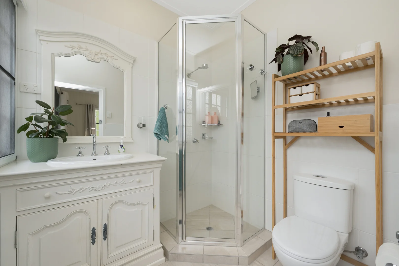 Additional image 10 of 1A Richmond Street, Hermit Park QLD 4812