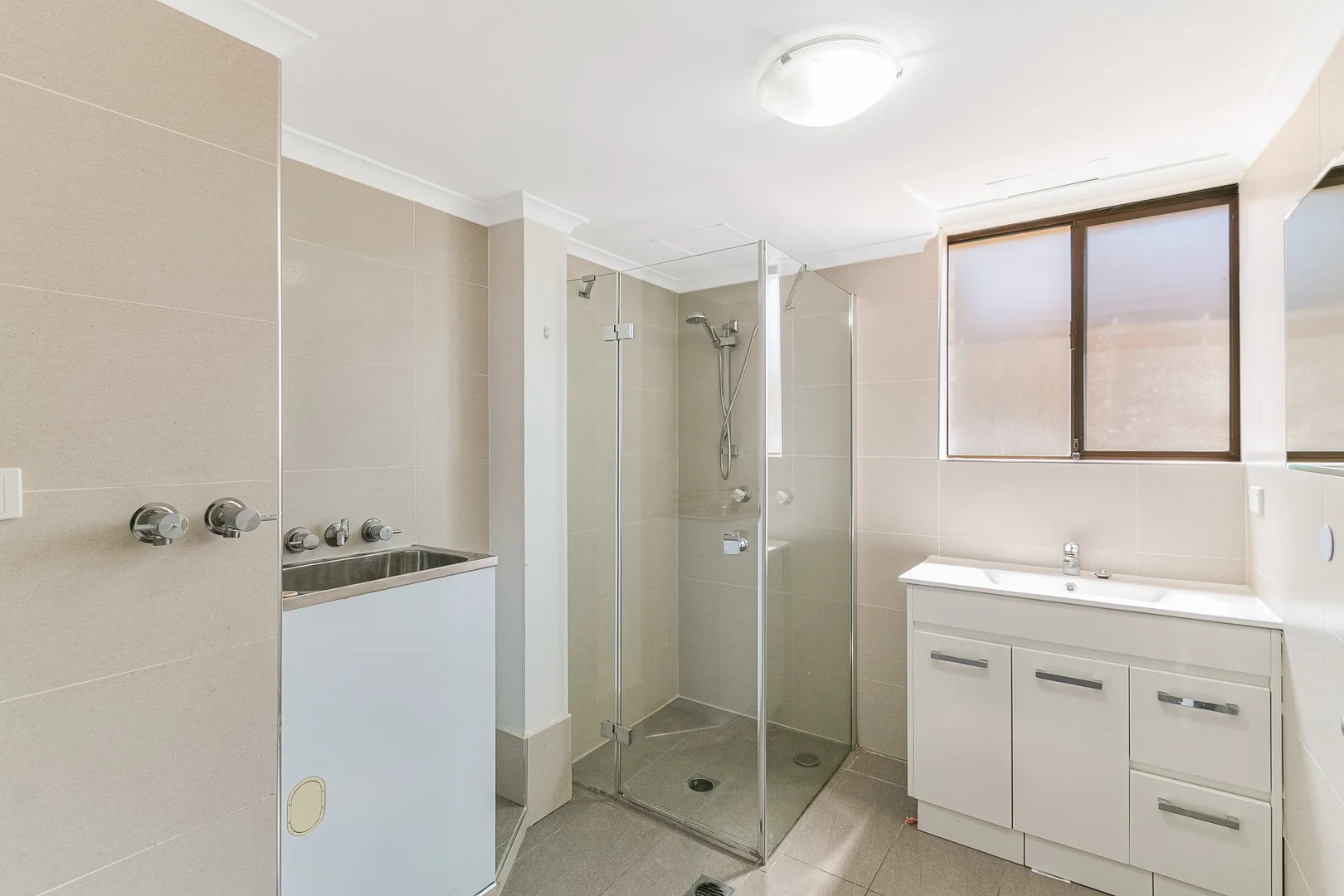 Additional image 5 of 1/10 Allara Avenue, Palm Beach QLD 4221