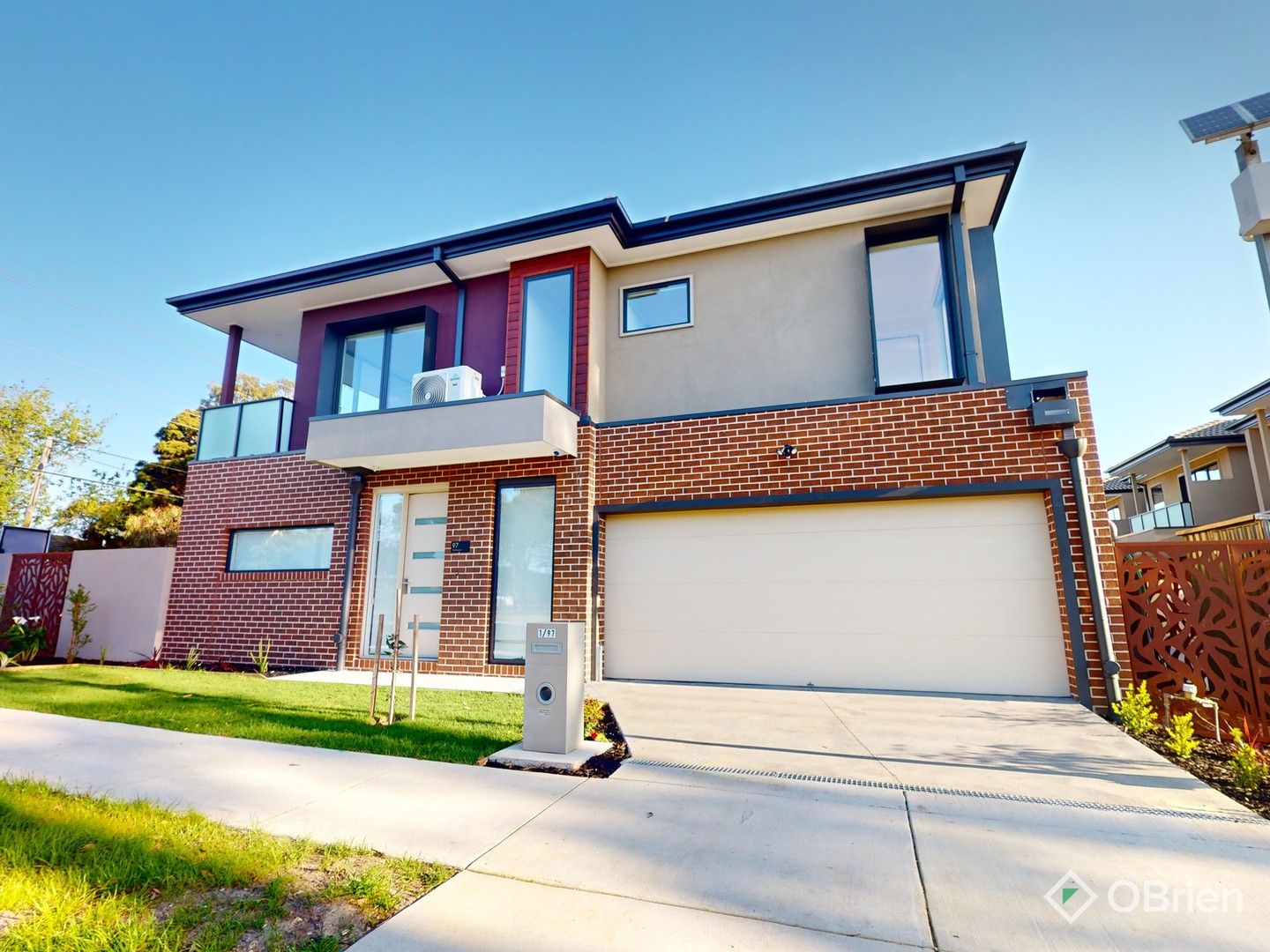 3 bedrooms Townhouse in 1/97 Blackburn Road MOUNT WAVERLEY VIC, 3149