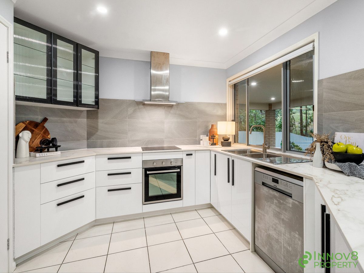 15 Whipbird Court, Cashmere QLD 4500, Image 1