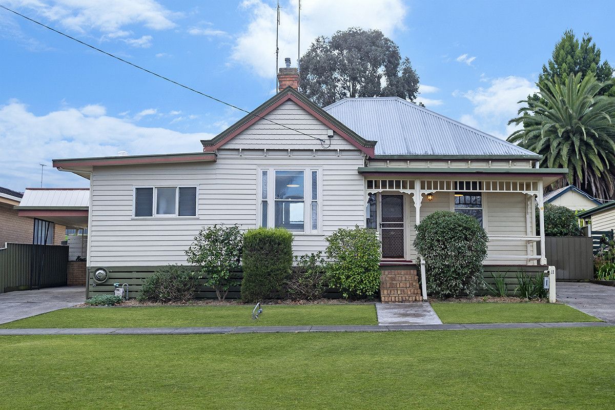 4 bedrooms House in 11 Goldsmith Street HAMILTON VIC, 3300