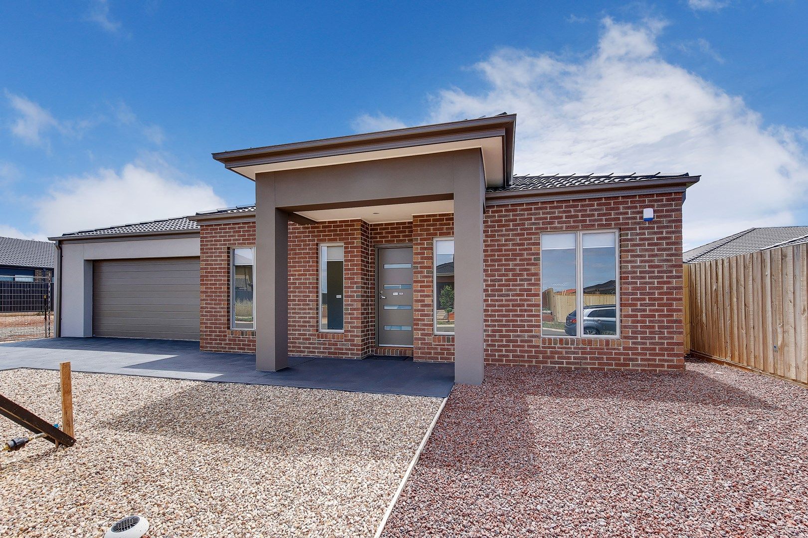 4 Canterbury Circuit, Melton South VIC 3338, Image 0