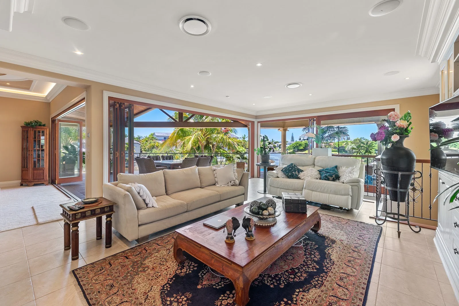 Additional image 16 of 6 Chantilly Close, Benowa QLD 4217