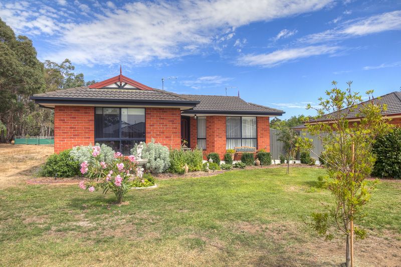 18 Tait Drive, CRESWICK VIC 3363, Image 0