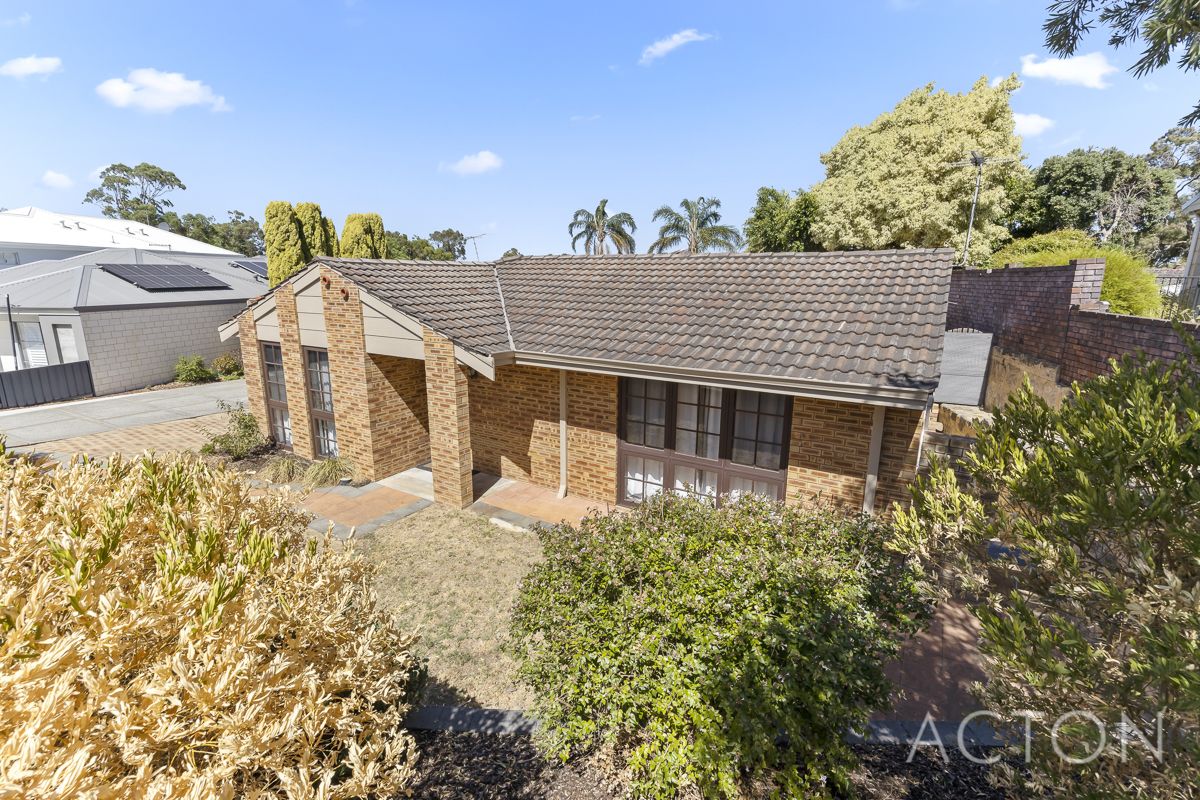 5A Ballidon Crescent, Carine WA 6020, Image 1